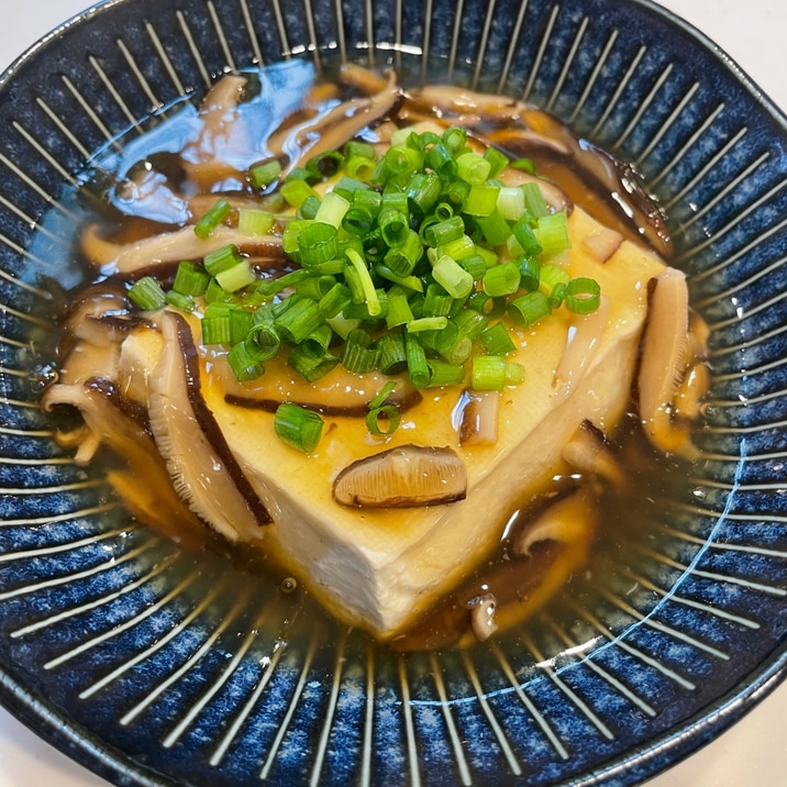 出汁かおる⭐椎茸の和風あんかけ豆腐